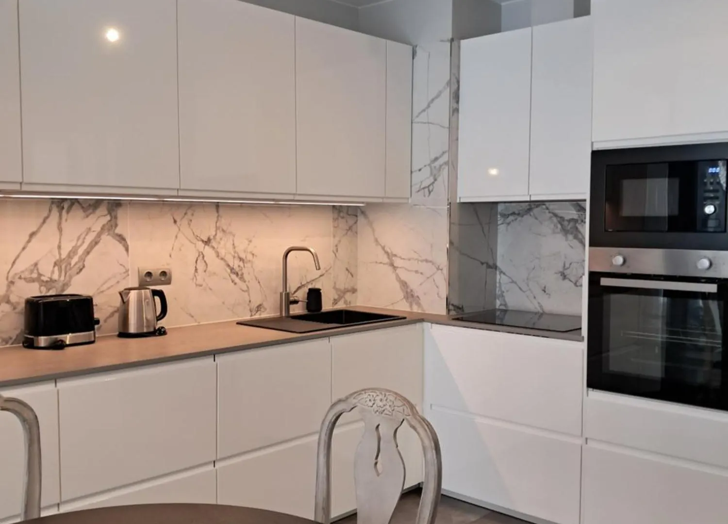 Beautiful New 2Br Apartment In Golden Mile Of Marbella Spain